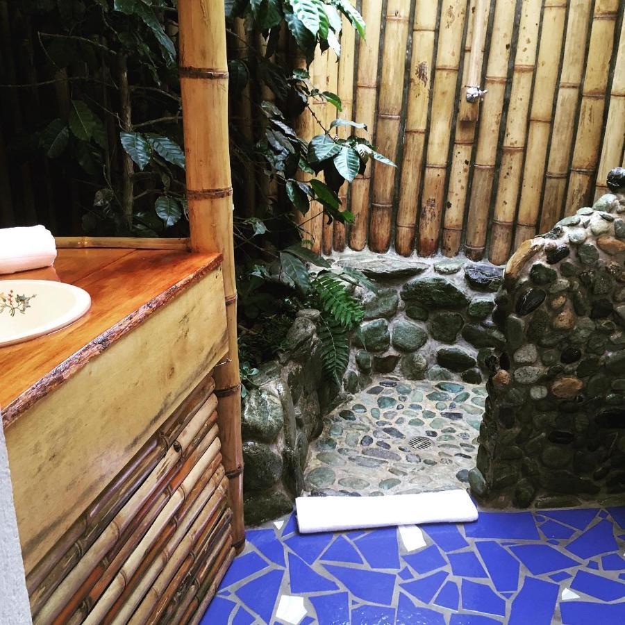 Finca Flora Del Rio, Habitacion Las Orquideas Pijao Luaran gambar